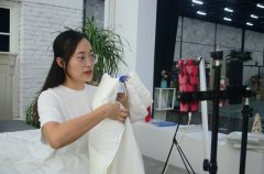 服務“夜”態(tài)，創(chuàng)造商機！英儂魏經(jīng)理如是說